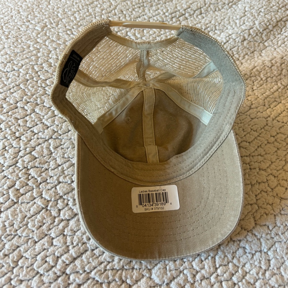 NWOT infinity headware hat! 🧢 - Picture 2 of 4